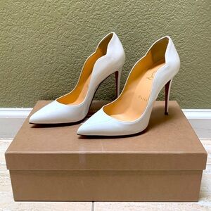 Christian Louboutin Hit Chick Heels W 6